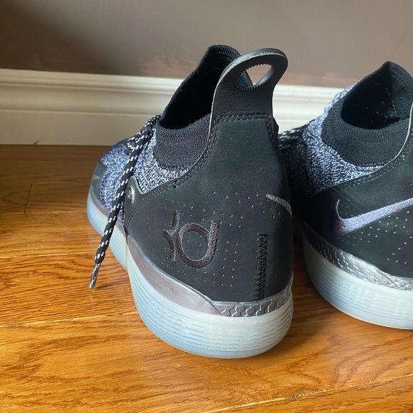 Nike KD 11 Basketball Shoes - Picture 5 of 9
